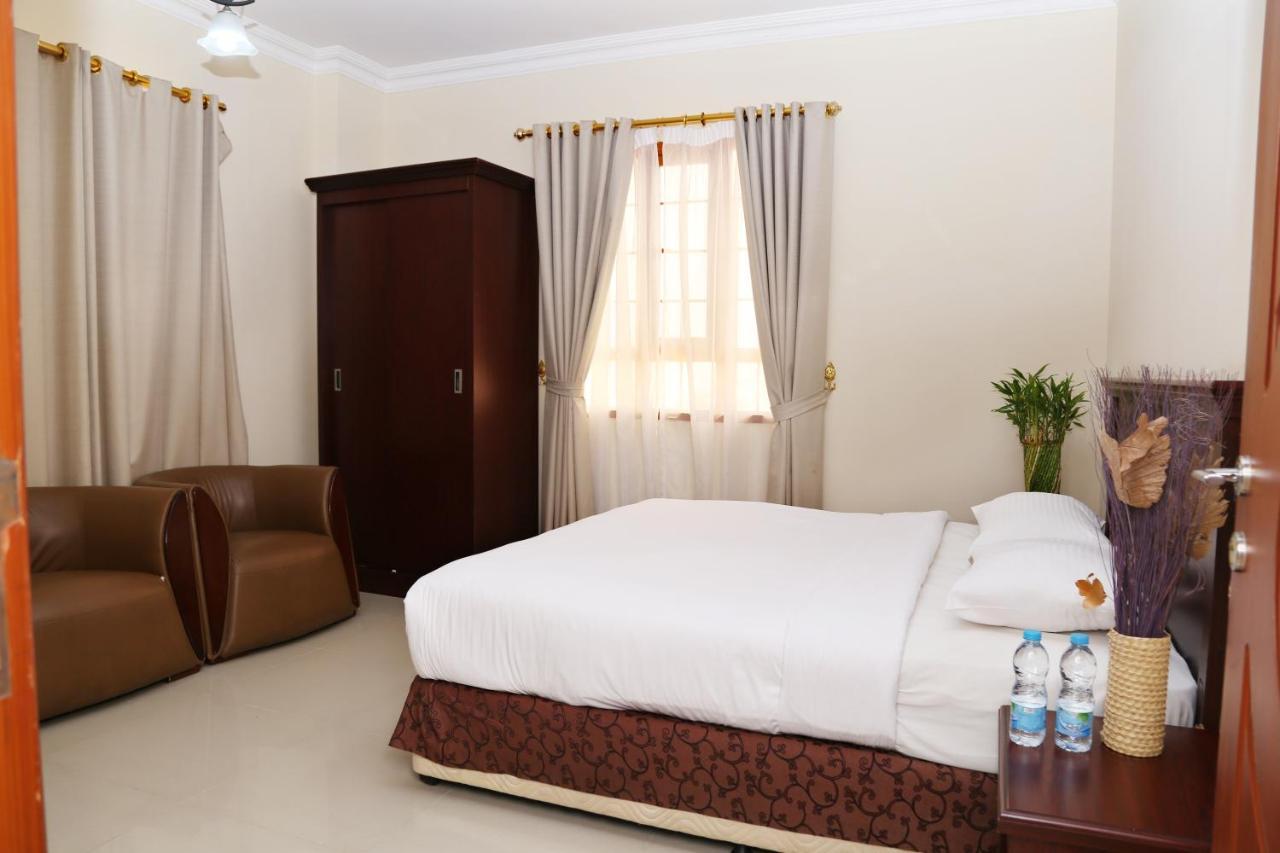Jarzez Hotel Apartments Al Hail Seeb Buitenkant foto