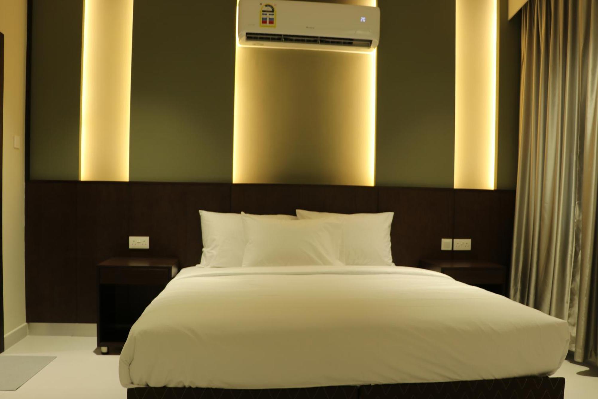 Jarzez Hotel Apartments Al Hail Seeb Buitenkant foto